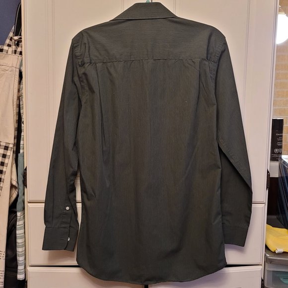 ๐2 for $30!๐ Forsyth Dark Green Stripe Button-Up Collar Shirt - Picture 3 of 7